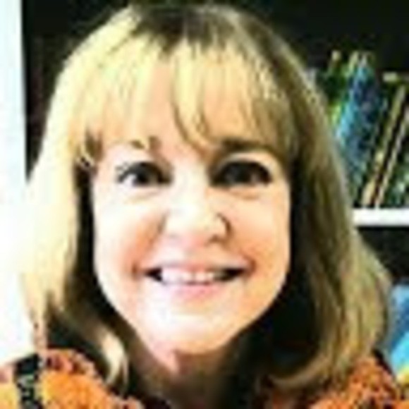 Meet your Posher, Karen - Picture 1 of 1